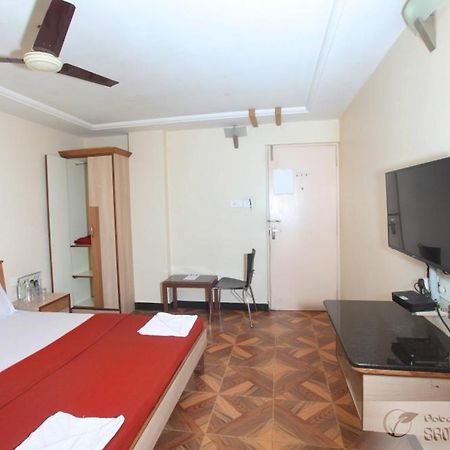 Hotel S R M Central Park Chennai Extérieur photo
