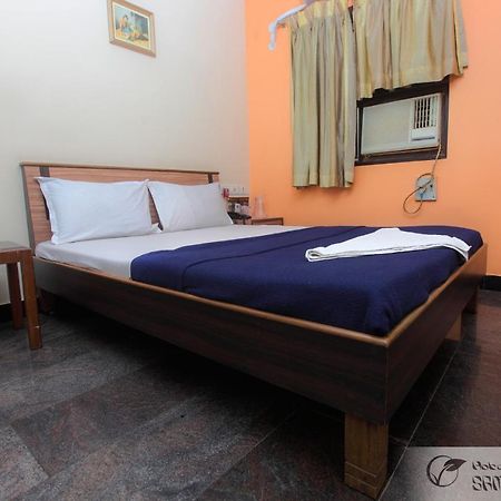 Hotel S R M Central Park Chennai Extérieur photo