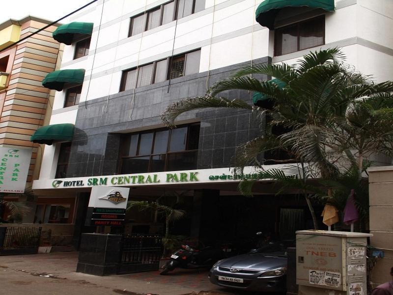 Hotel S R M Central Park Chennai Extérieur photo